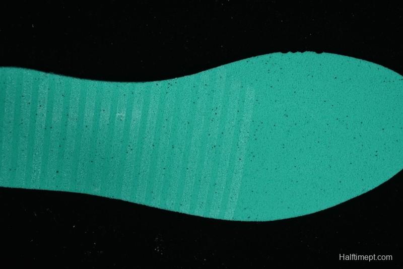 Nike Air Jordan 4 Remastered Military Green Sneakers - HF4334-300