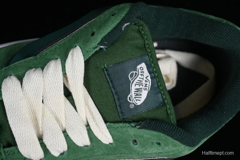 Vans Classics Knu Skool Retro Sneakers with Enlarged Toe and Thickened Tongue - VN0009QCLC2