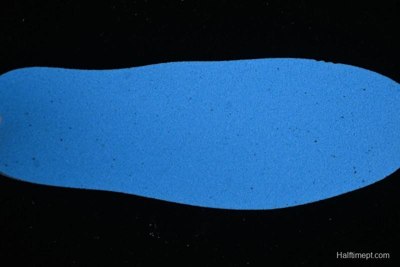 Vans Hylane Series Retro Sneakers with Iconic Side Stripes - VN000D1J689