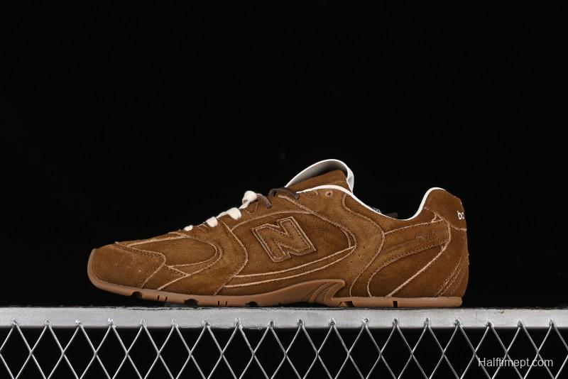 Miu Miu x New Balance 530 Low-Top Retro Running Shoes with Deconstructed Design - 38165