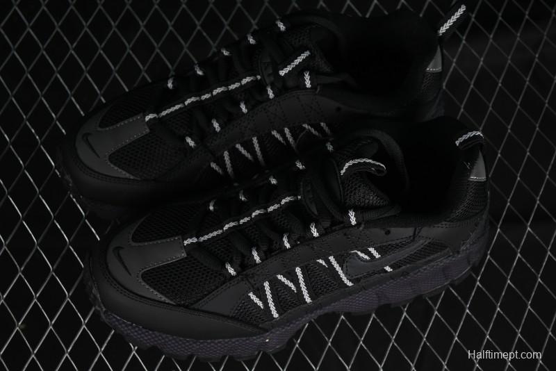 Nike Air Humara Retro Trail Running Shoes with 1990s Outdoor Style - 924464-001