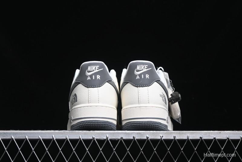Nike Air Force 1 '07 Low The North Face x COMME des GARÇONS Light Grey Casual Sneakers - DM6688-002