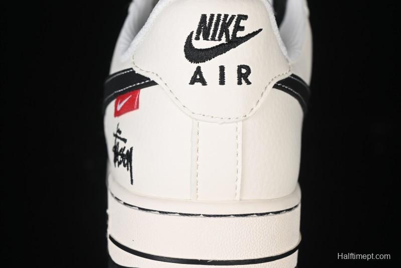 Nike Air Force 1 '07 Low Stussy Collaboration - Black Woven Label Low-Top Casual Sneakers - SJ6698-011