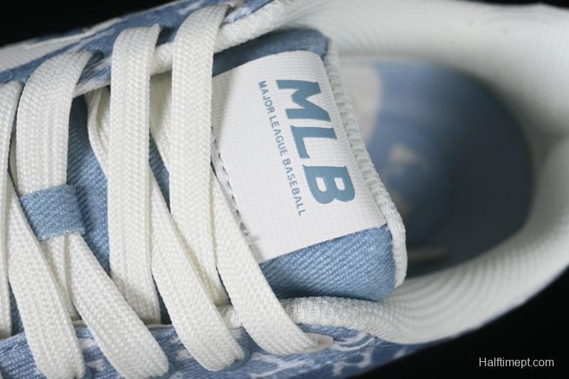 New York Yankees Chunky Liner Mid Denim Monogram Sandals with Thick Sole - 3ASXS015N50BLS