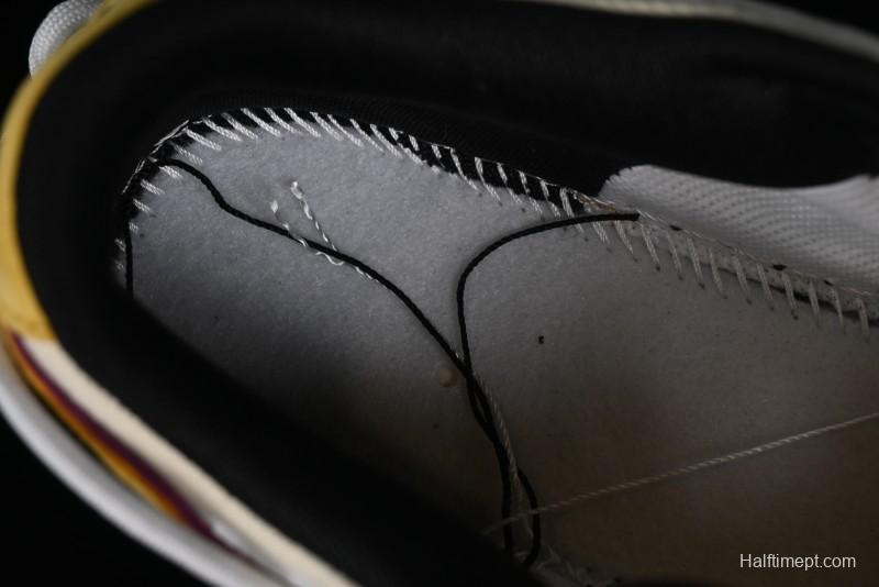 Nike SB Dunk Low Custom Collaboration Otomo Katsuhiro x Nike SB Dunk Low "Steamboy OST" - CT0856-101