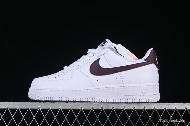 Nike Air Force 1 '07 Low Casual Sneakers with Full-Length Air Cushion - FJ4146-112