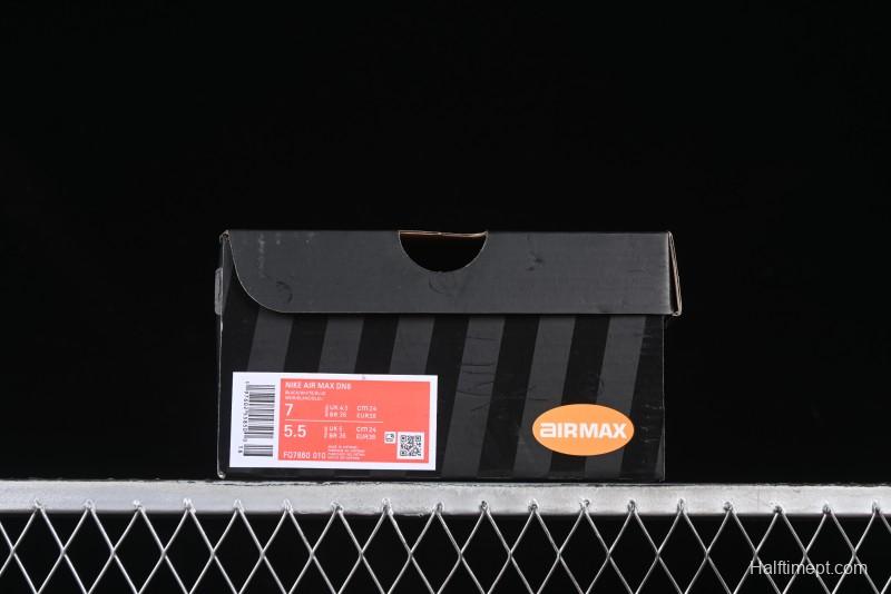 Nike Air Max Dn8 Running Shoes with Dynamic Air Cushion Technology - FQ7860-010