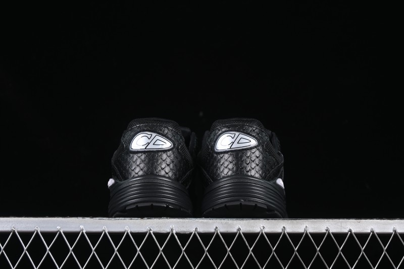 Dior B30 Sneakers with Reflective CD30 Logo and Lightweight Rubber Sole - CD30
