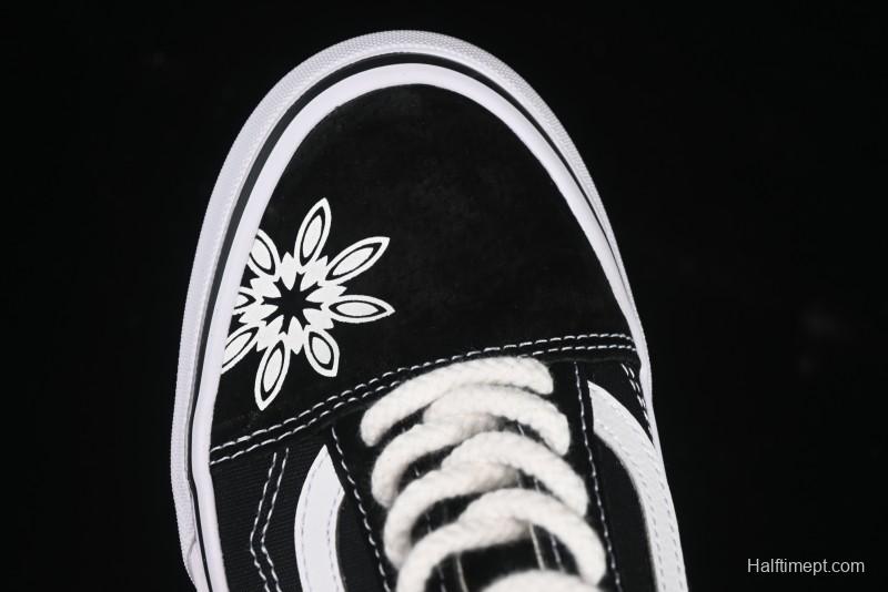 Vans Old Skool 36 Low-Top Retro Skate Shoes - VN000CRPGRN