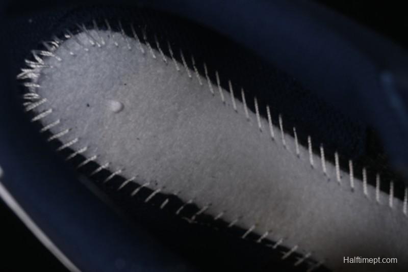 Nike Classic Cortez Leather Retro Running Shoes with Cushioned Sole - HF0263-400