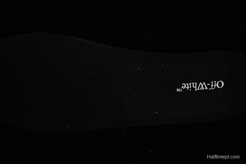 Off-White Be Right Low-Top Lifestyle Sneakers in Grey Orange - X.E5