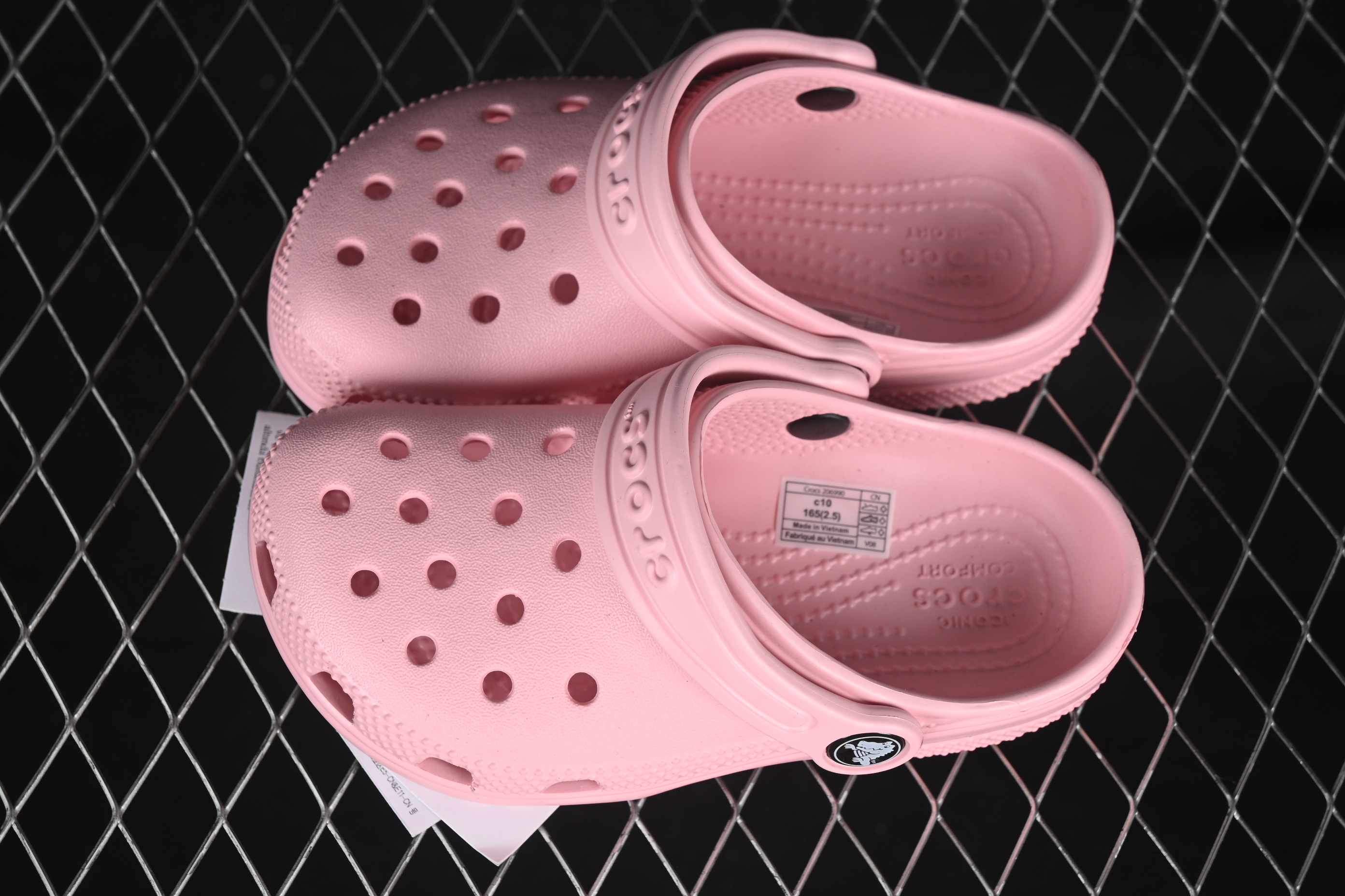 Crocs Classic Clog Kids Lightweight Slip-Resistant Comfortable Sandals - Classic