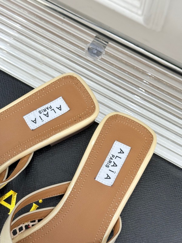 2025 Slippers AlAIA Beige Leather Mesh Slip-on KFY00260