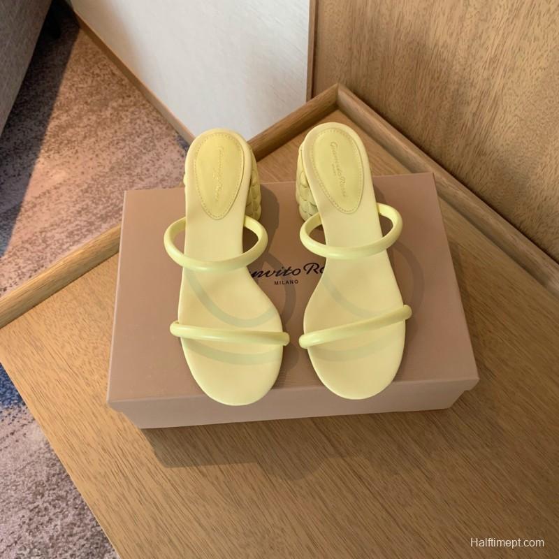 2025 Women Gianvito Rossi Yellow Leather Sandals