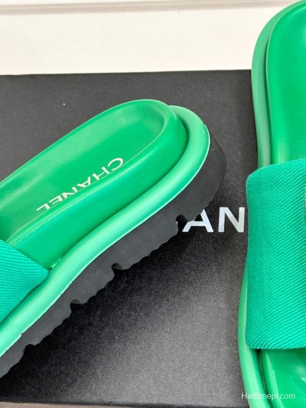 2025 Slippers Chanel Green Canvas Women Slippers KFY00220