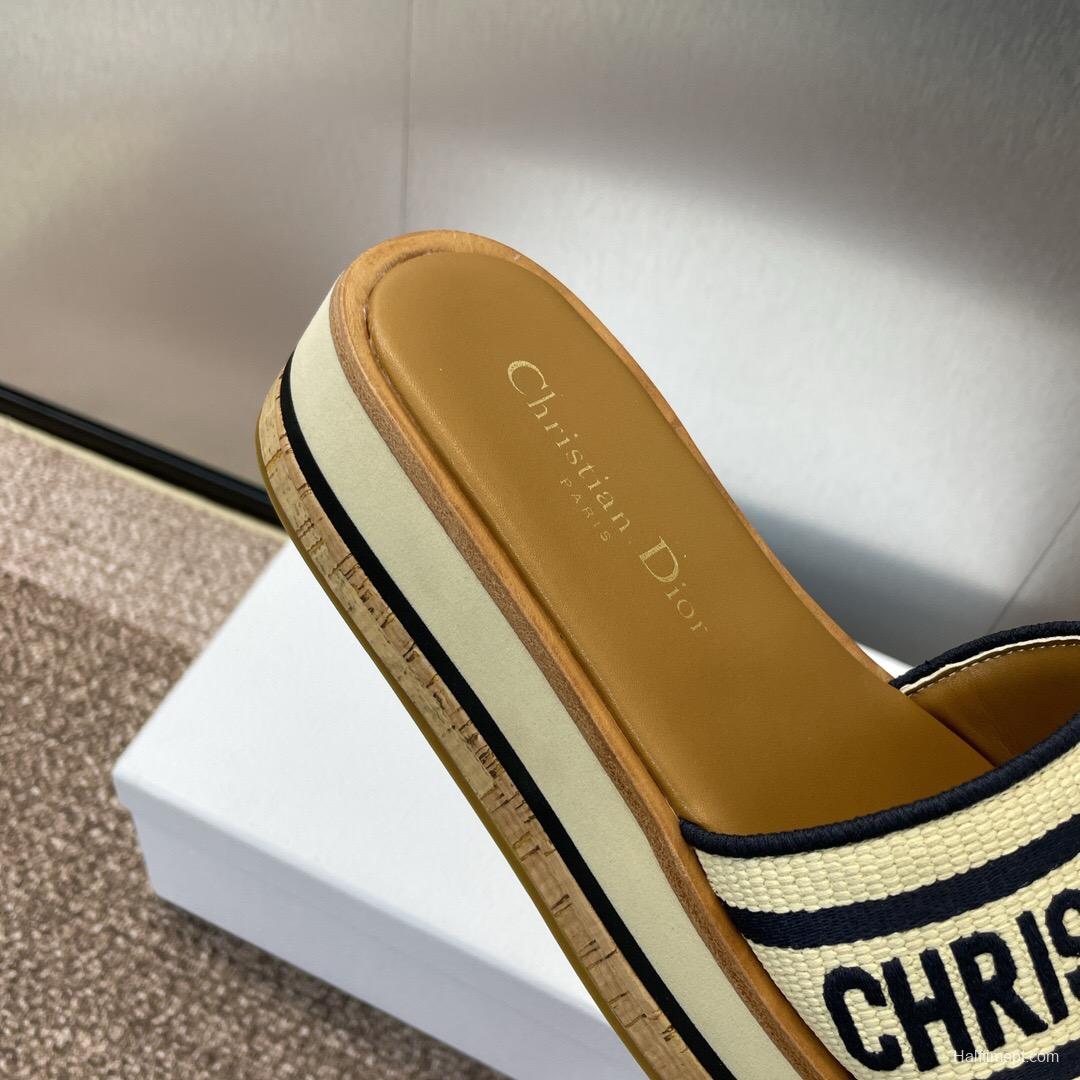 2025 Slippers Dior Beige Navy Canvas Leather Platform CHRISTIAN DIOR CD004