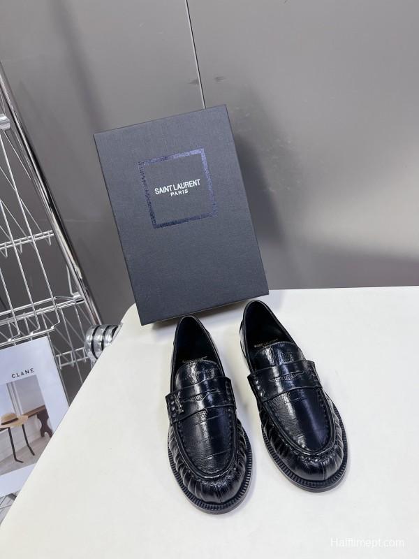 2025 Women Yves Saint Laurent Black Leather Loafers