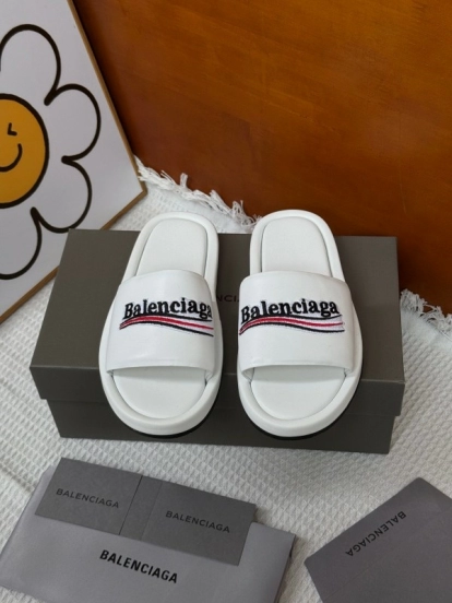 2025 Slippers Balenciaga White Fabric Slippers