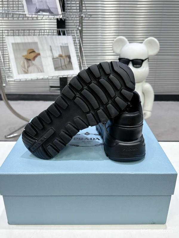 2025 Unisex Prada Black Leather Sneakers KFY00310