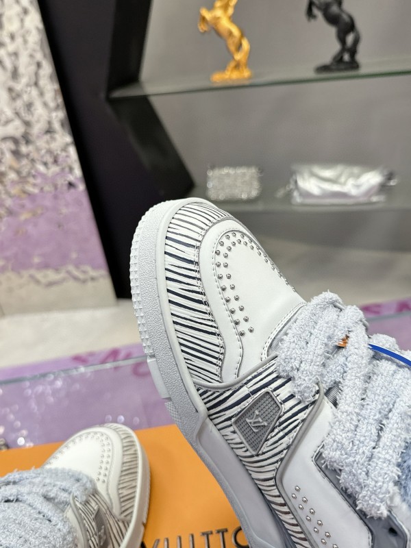 2024 Women Louis Vuitton White Grey Leather Fur Sneakers