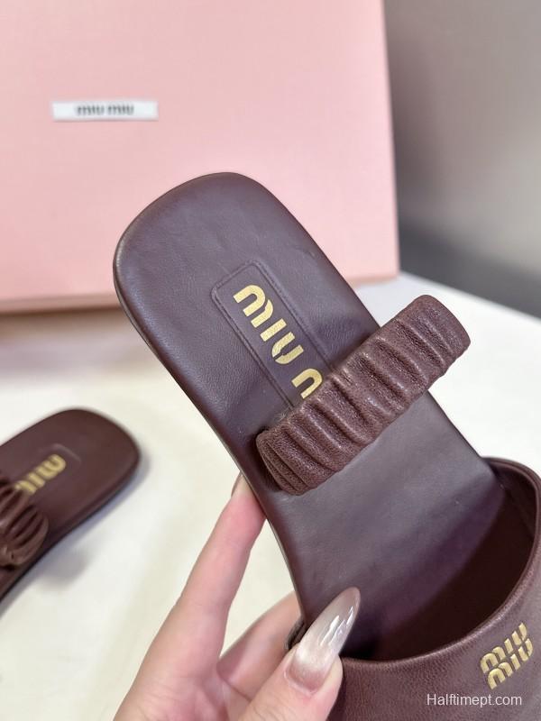 2025 Slippers Miu Miu Brown Leather Slippers LY00