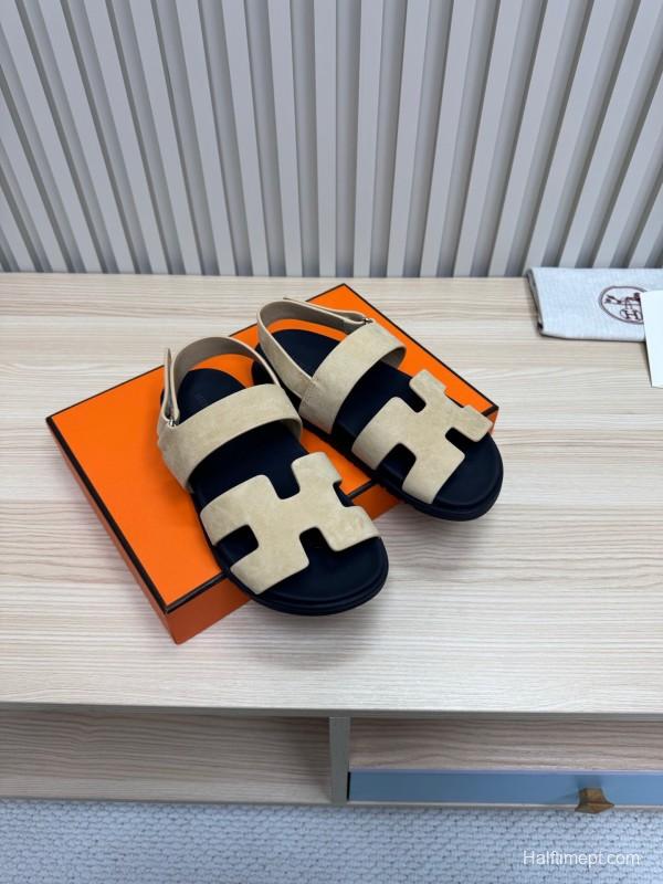 2025 Slippers Hermès Beige Black Suede Leather Sandals