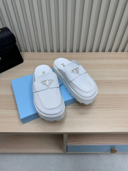 2025 Women Prada White Leather Slippers KFY00280