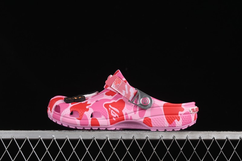 Bape x Crocs Classic Clog Camo Print Comfortable Versatile Clogs - B.D4