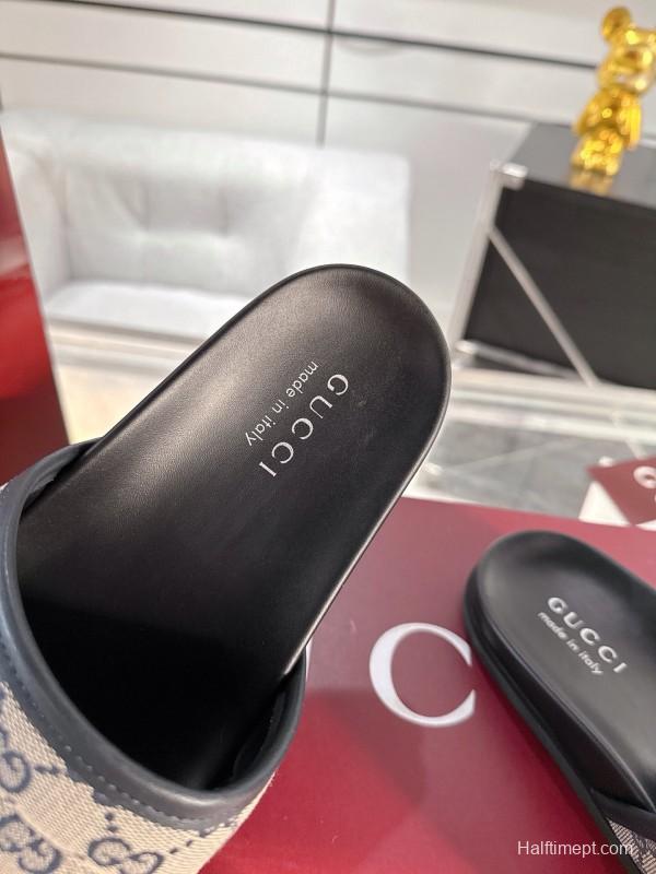 2025 Unisex Gucci Black Grey Fabric Slippers Double G Embossed AS00240