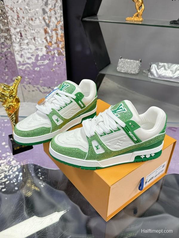 2025 Unisex Louis Vuitton Green White Leather Canvas Plimsolls Handcrafted Diamonds AS00400