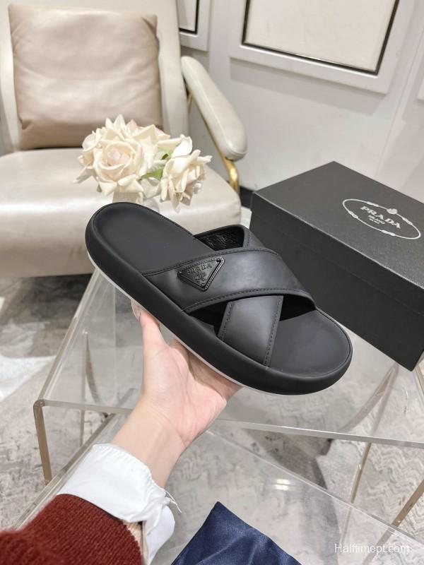 2025 Men Prada Black Leather Sandals KFY00220