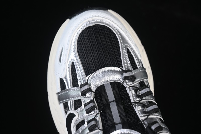 Nike P-6000 Retro Casual Sports Kids Shoes - Silver Red Black Swoosh
