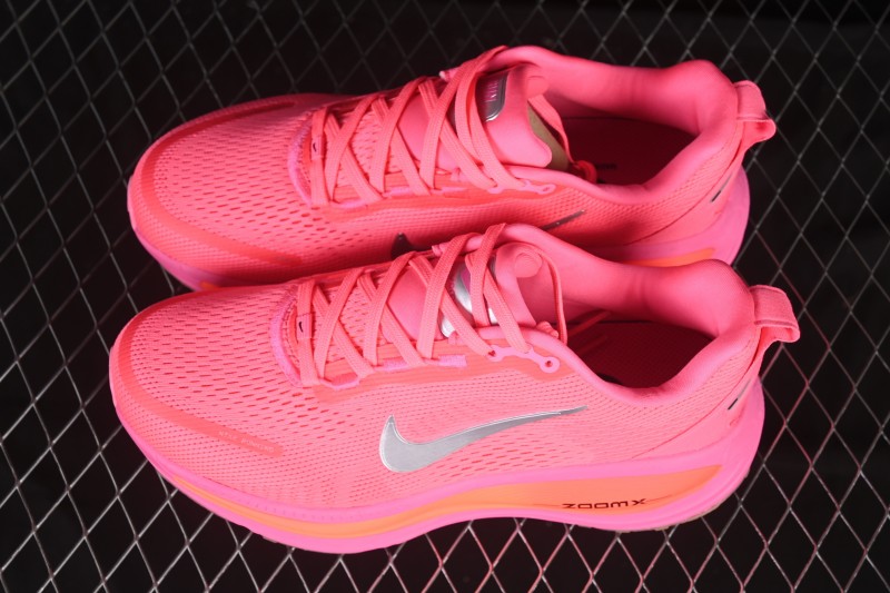 Nike Air Zoom Vomero 18 Cushioned Running Shoes - HM6804-602