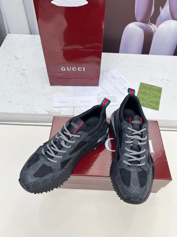 Gucci 2025/SS 2.0 Sneakers with Reflective Stripes and Retro Design - LY00320