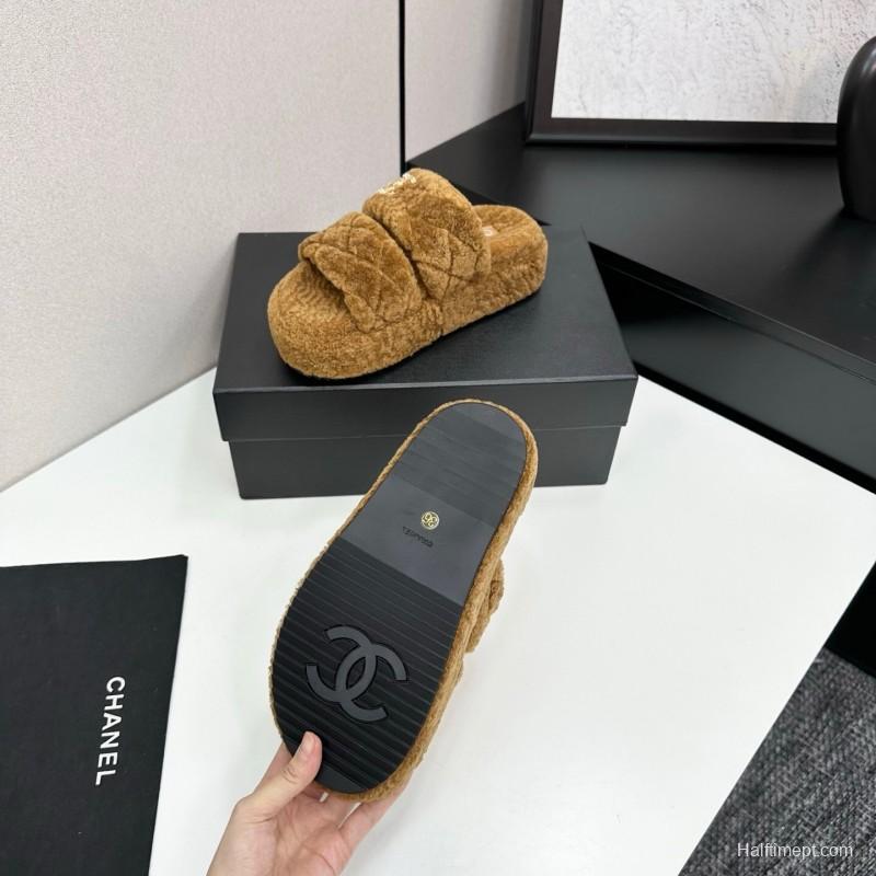 Chanel 2025 SS New Autumn Winter Lazy Sheep Genuine Wool Lazy Slippers Chanel Quilted Thick Sole Fur Slides - LY00300
