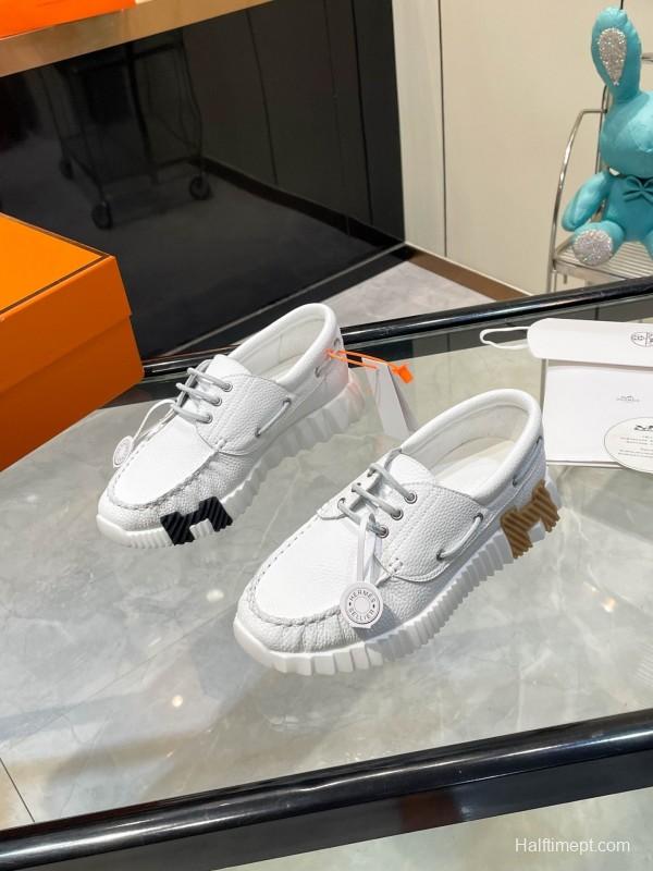 Hermès Classic Casual Sports Shoes with Exaggerated H Logo and Heightening Design - LY00300