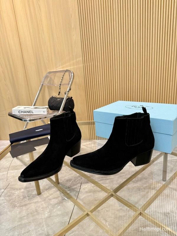 Prada Classic Pointed Toe Boots - LY00310