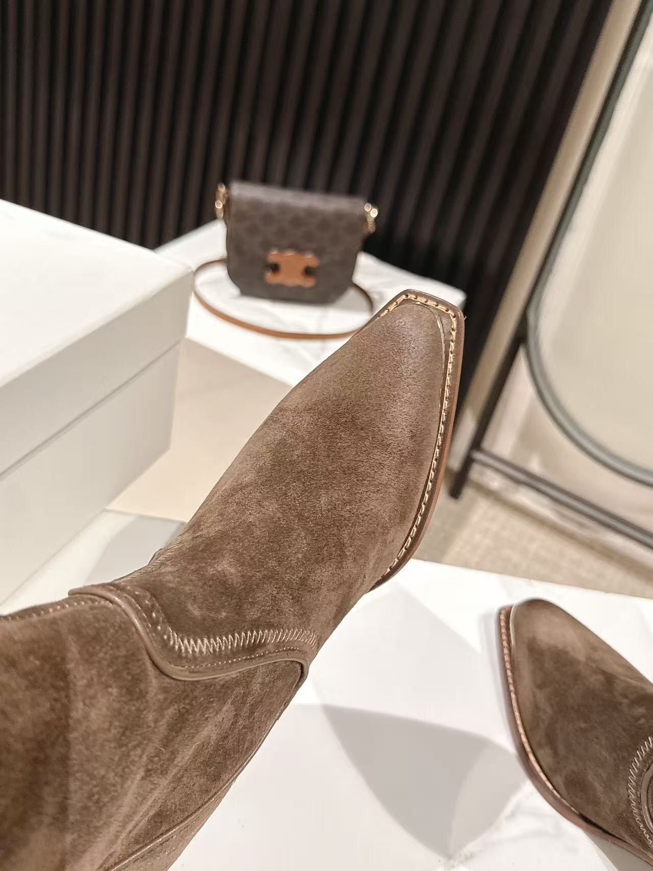 CELINE Fall/Winter 2025 SS Fashion Boots - LY00500