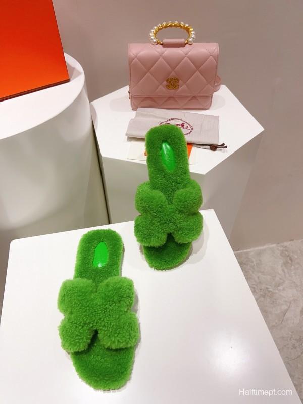 H Teddy Wool H Slippers Flat Sole Winter Edition - LY00240