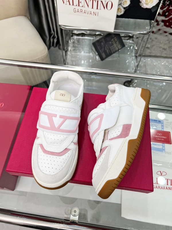 Valentino Joie de Jouer Series Hook-and-Loop Platform Sneakers - AS00360