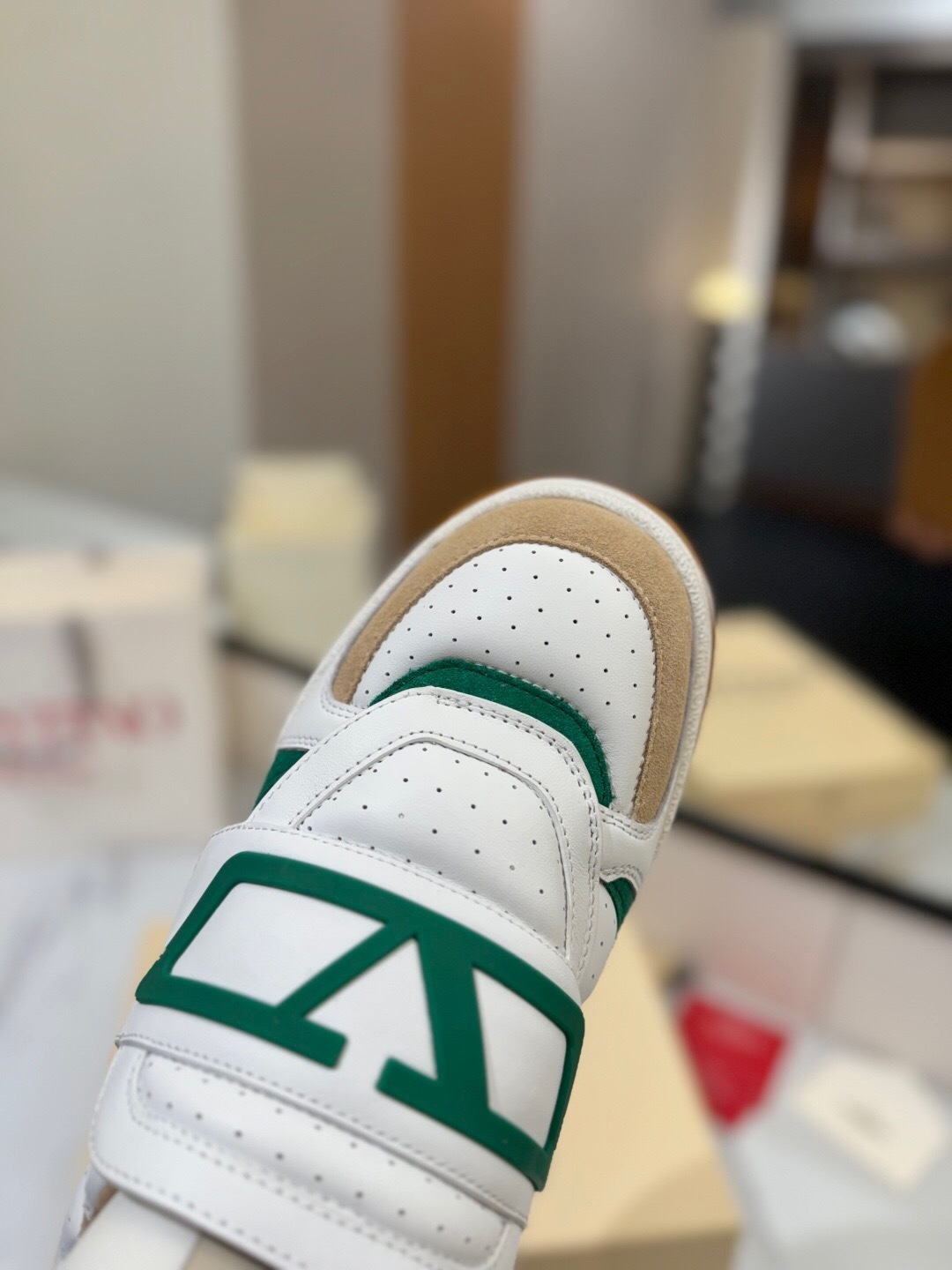 VALENTINO 2025 SS Casual Sneakers - V25SS001