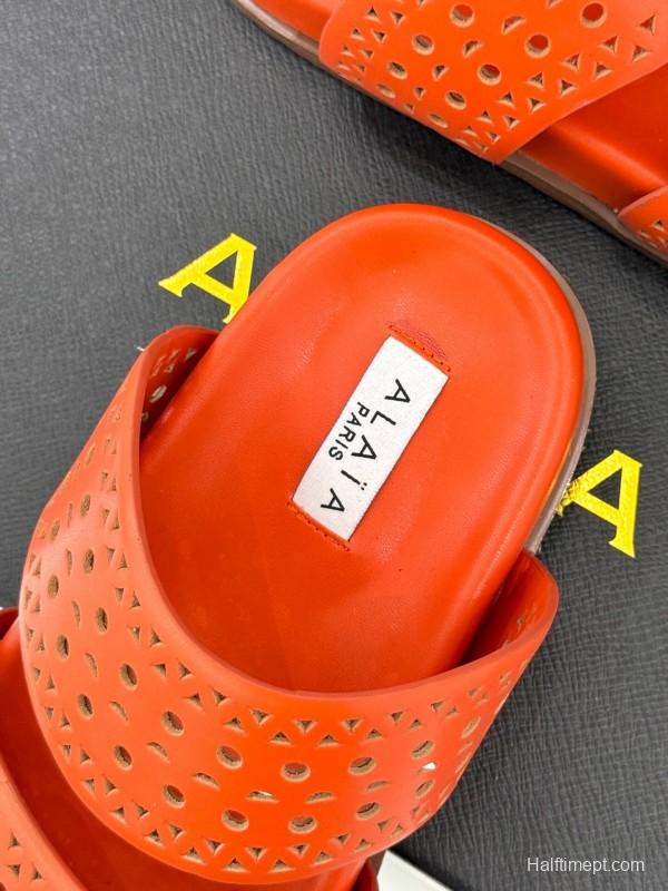 Alaia Spring Summer 2025 Laser-Cut Openwork Casual Sandals - KFY00260