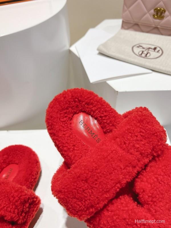 H Love Erjiu Full Wool Slippers with Wavy Fur Design - LY00270