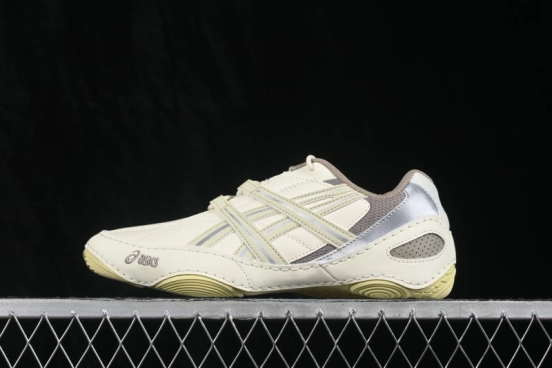 Asics HyperSync Retro Lightweight Breathable Thin-Sole Tennis Shoes - 1203A879-250