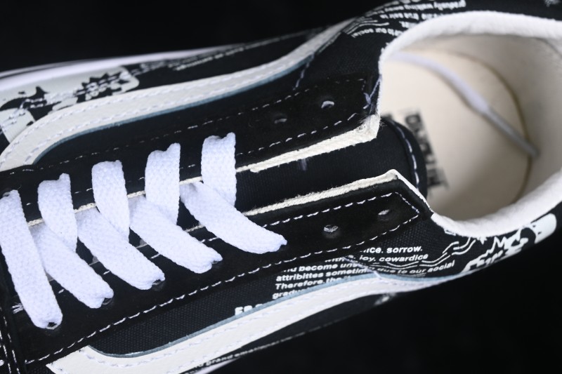 Vans Old Skool Low-Top Skateboarding Shoes - VN00056239