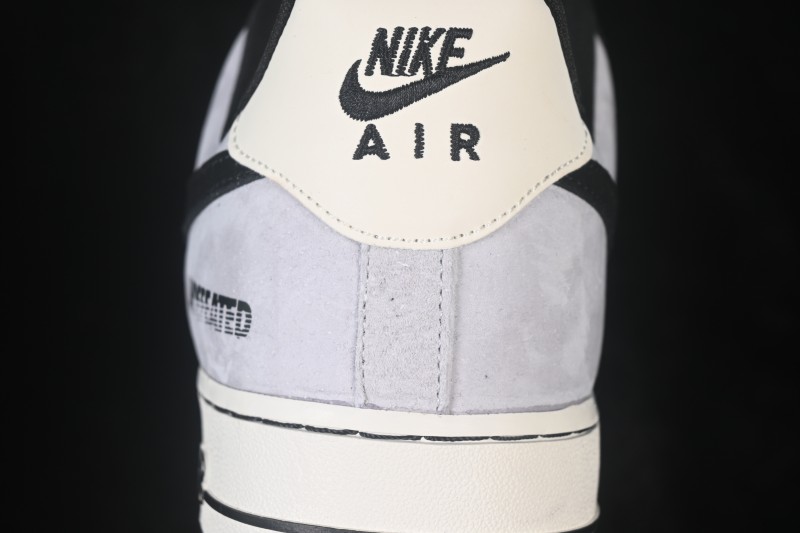 Nike Air Force 1 '07 Low Collaborative Skateboarding Shoes with Full-Length Air Cushion - FV3694-114