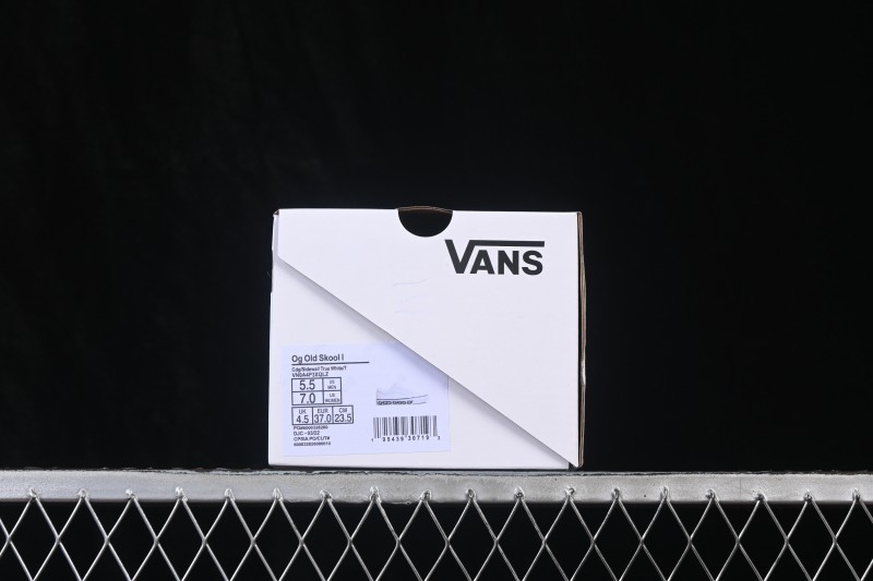 Vans Old Skool Low-Top Skateboarding Shoes - VN0A4P3XQLZ