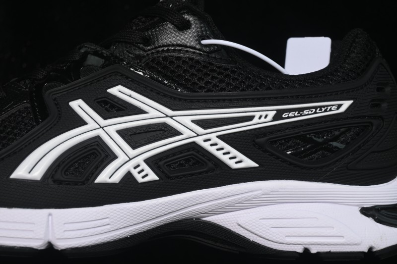 Adidas Professional Performance Running Shoes with Enhanced Cushioning - 1203A660-002