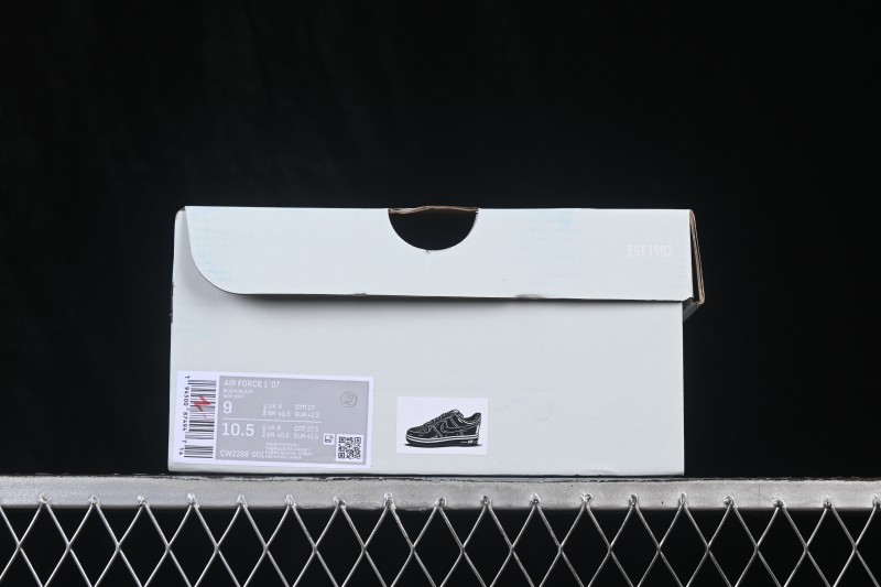 Nike Air Force 1 '07 Low Casual Skate Shoes with Full-Length Air Cushion - CW2288-001