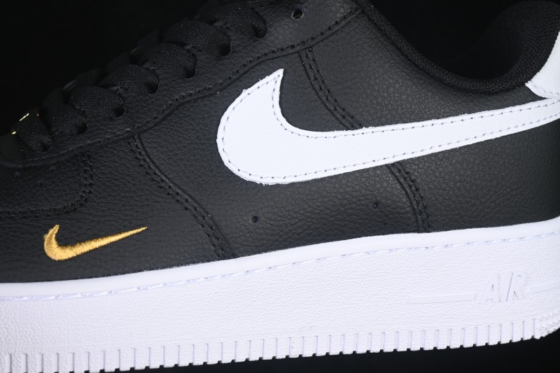 Nike Air Force 1 '07 Low Basketball Shoes with Full-Length Air Cushion - CZ0270-001